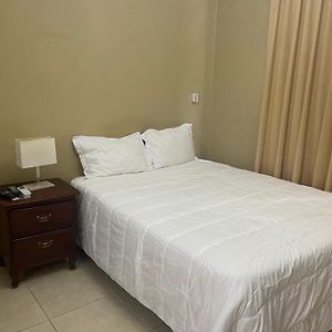 Studio con letto king size